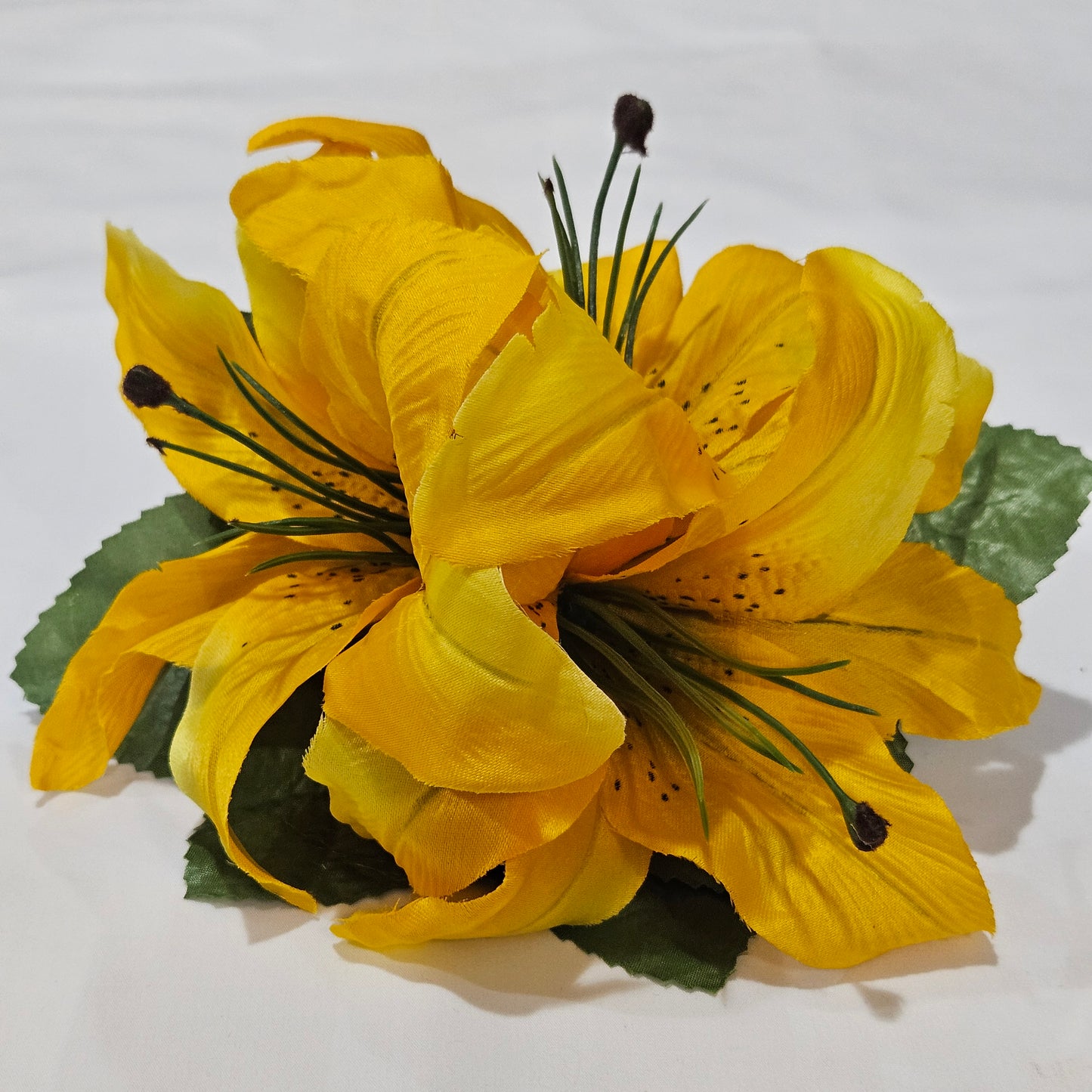 Yellow Medium Lily Hair Clip