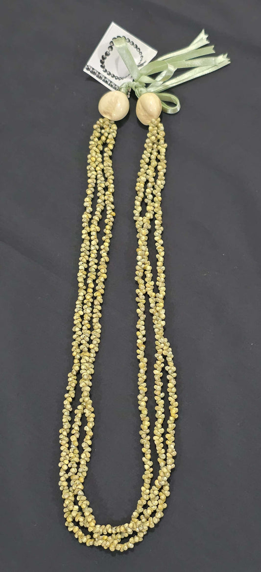 Mongo Shell 3 Strand Lei