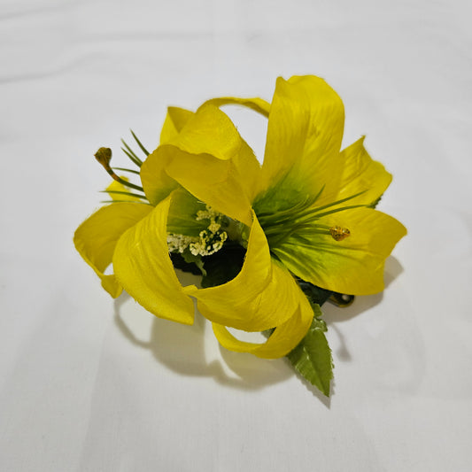 Small Lily Hair Clip