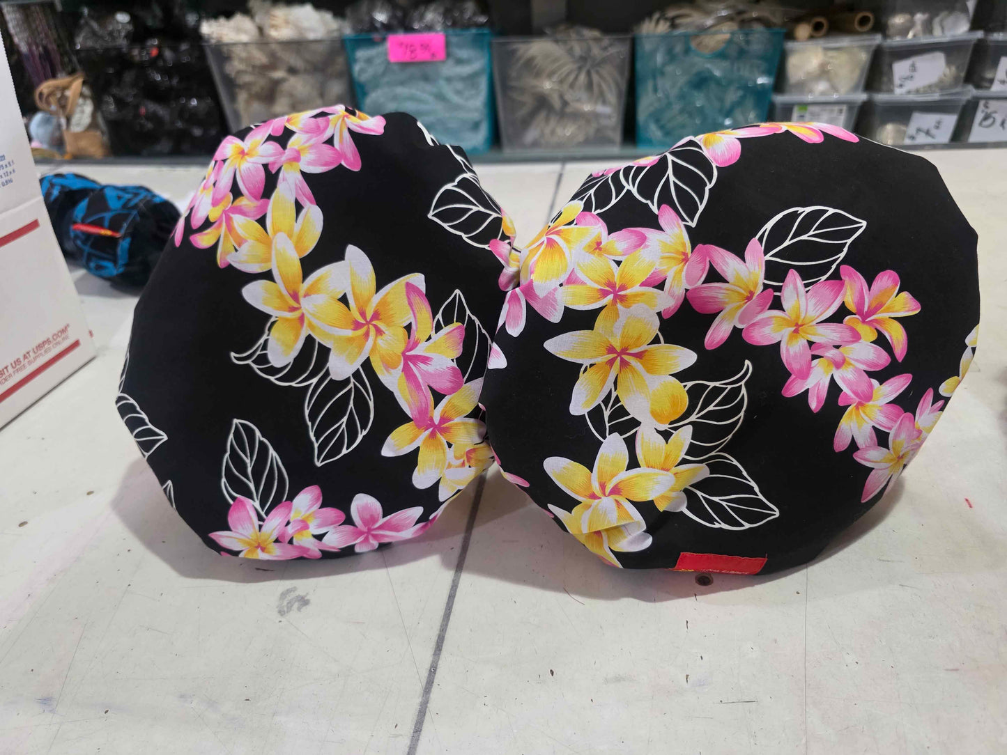 'Uli'uli Covers Plumeria