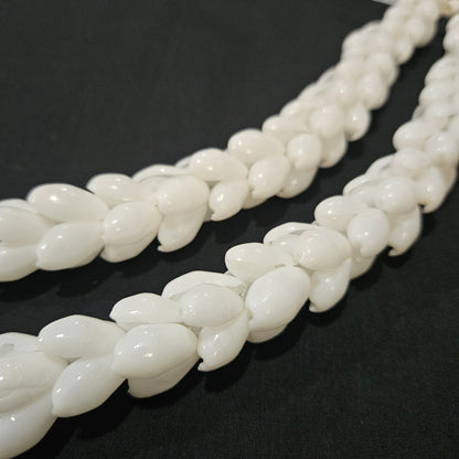 Bubble Shell Lei