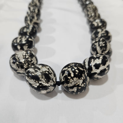 Kukui Nut Lei
