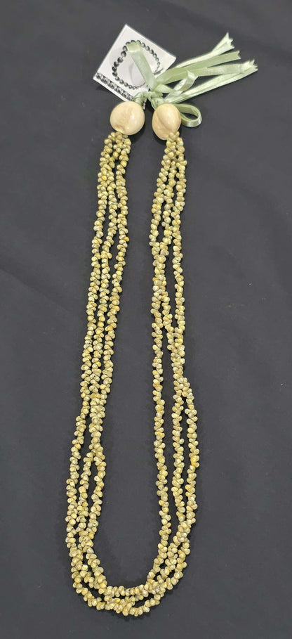 Mongo Shell 3 Strand Lei