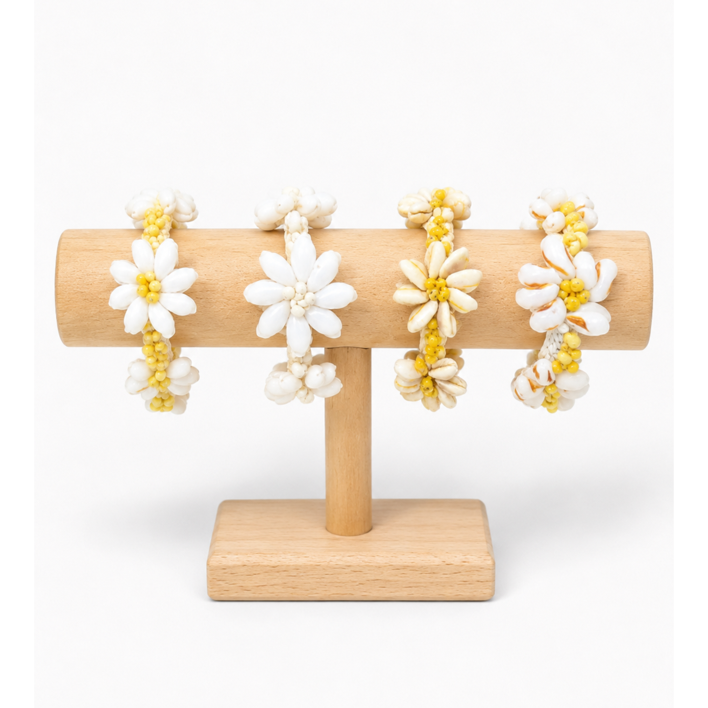 Shell Rosette Bracelet - Breeze